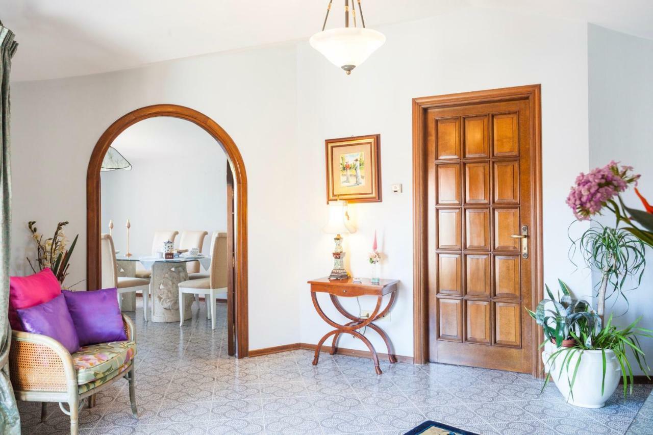Tony Home Olbia Dış mekan fotoğraf